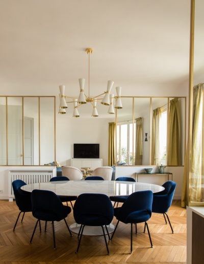 Une salle à manger dans un appartement haussmannien, par Fabienne Boé de Pirey, Architecte d'intérieur UFDI à Paris 75